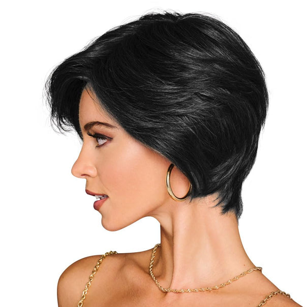Gabor Best in Class Layered Chin-Length Boycut Wig by Hairuwear, Gjennomsnittlig hette, GF56-60 sølv