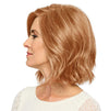 Gabor mod om deg mellomlengde lagdelte Bob Wig av Hairuwear, 2023 Spring Luxury Collection, Average Cap, GL16-27 Buttered Biscuit
