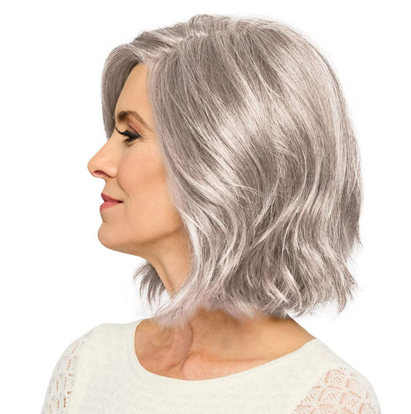 Gabor mod om deg mellomlengde lagdelte Bob Wig av Hairuwear, 2023 Spring Luxury Collection, Average Cap, GL16-27 Buttered Biscuit