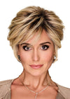 Gabor Keep It Classy Chic Layered Short Cut Wig by Hairuwear, Gjennomsnittlig CAP - GF17-23SS Iced Latte Macchiato
