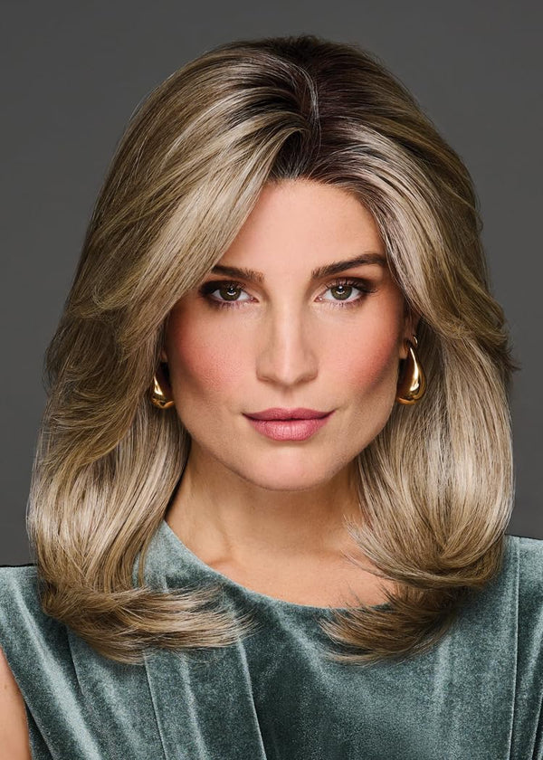 Gabor Full Finesse Designer Series Wig, Long Layered Style Gjennomsnittlig capstørrelse av Hairuwear, GF16-22 Iced Sweet Cream